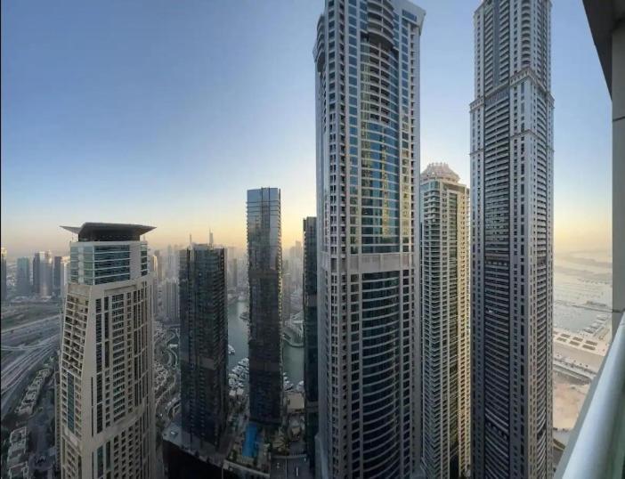High Floor With City Skyline & Burj Khalifa View 3 Bedroom Unit Marina Dubai Exterior foto